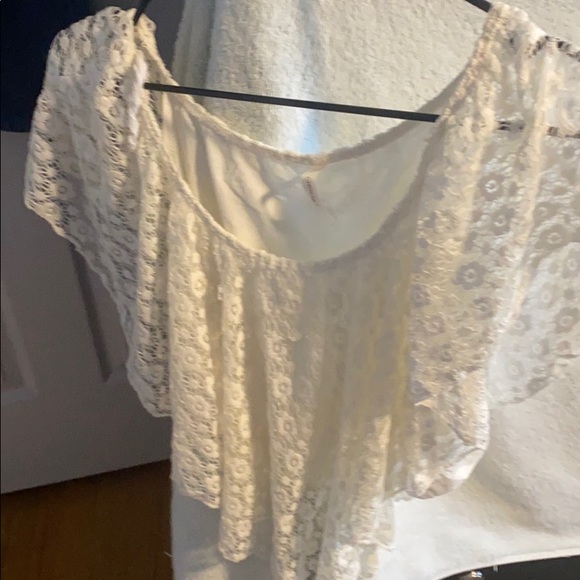 WHITE COTTON TOP - Picture 2 of 3